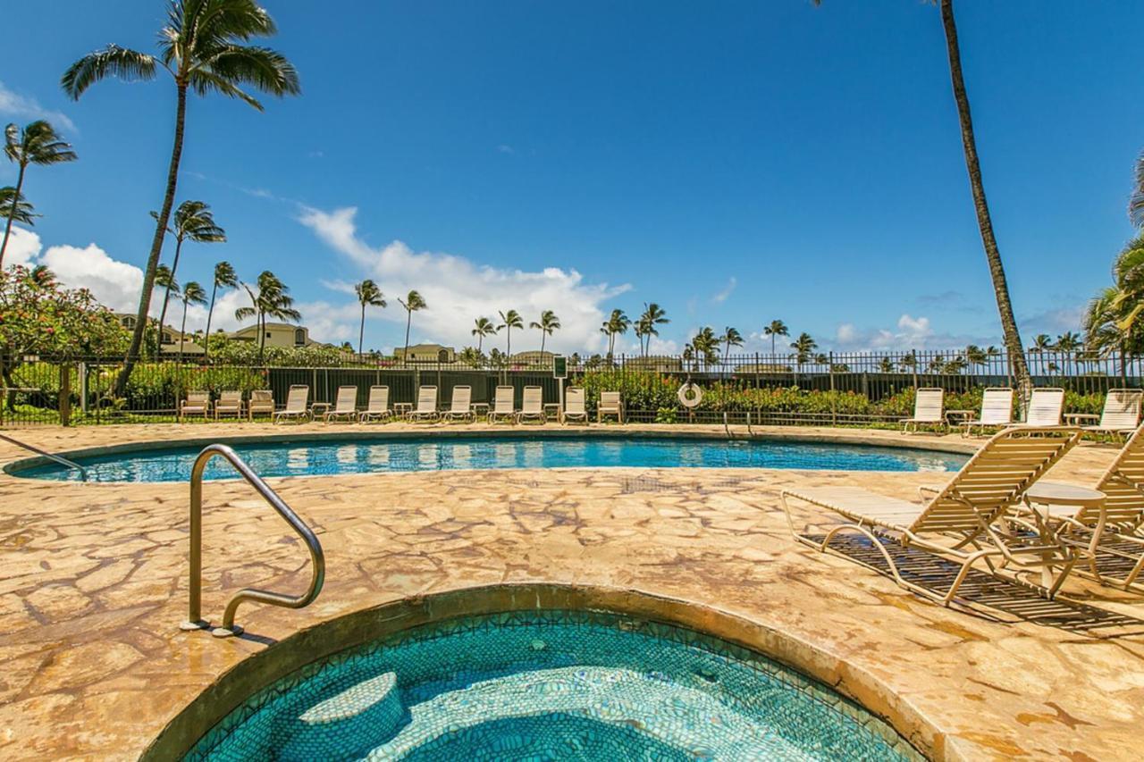 Regency 810 Koloa Quarto foto